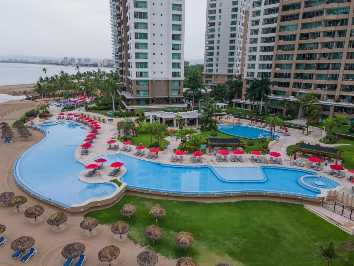 Ocean Front Condo Sleeps 4 Adults-Grand Venetian T3000-1606 Puerto Vallarta Extérieur photo